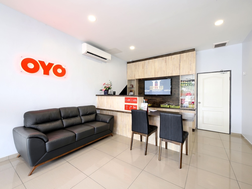 oyo 778 bmw 2 hotel