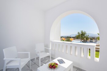 cycladic islands hotel and spa