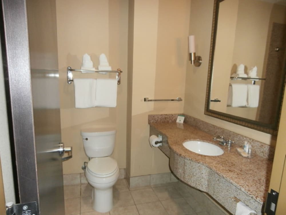 comfort inn and suites augusta west near fort eisenhower