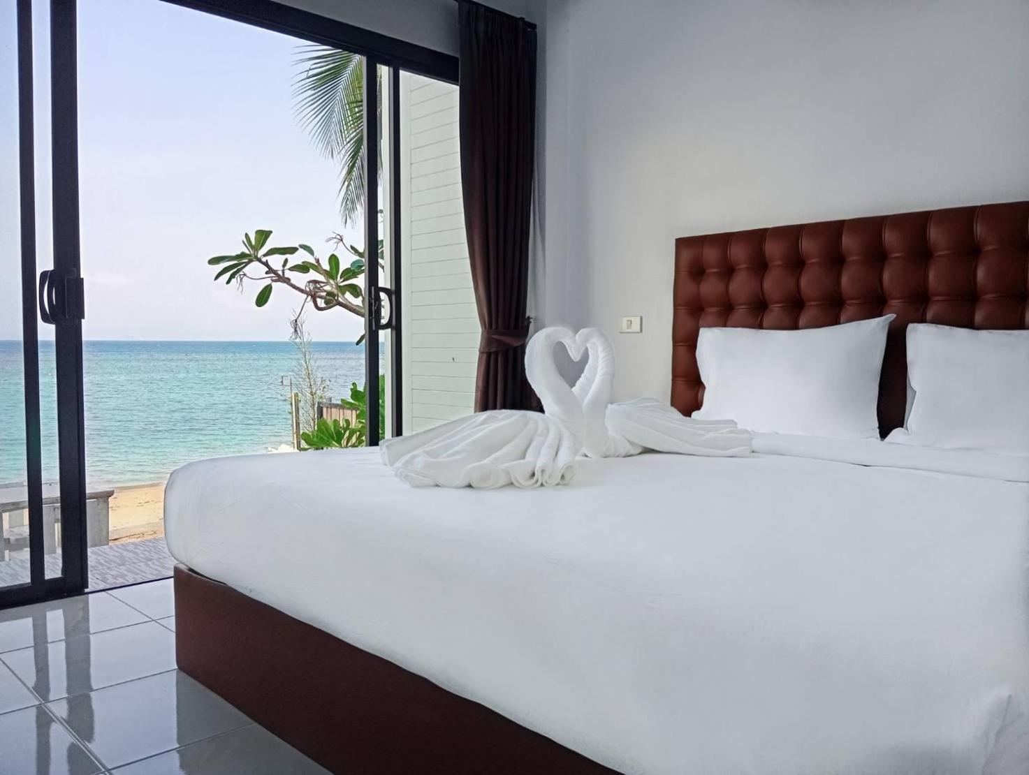 march samui resort