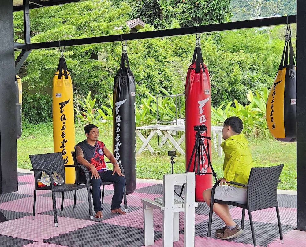 march samui resort