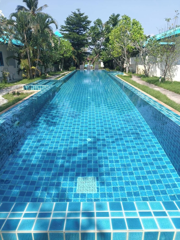 march samui resort