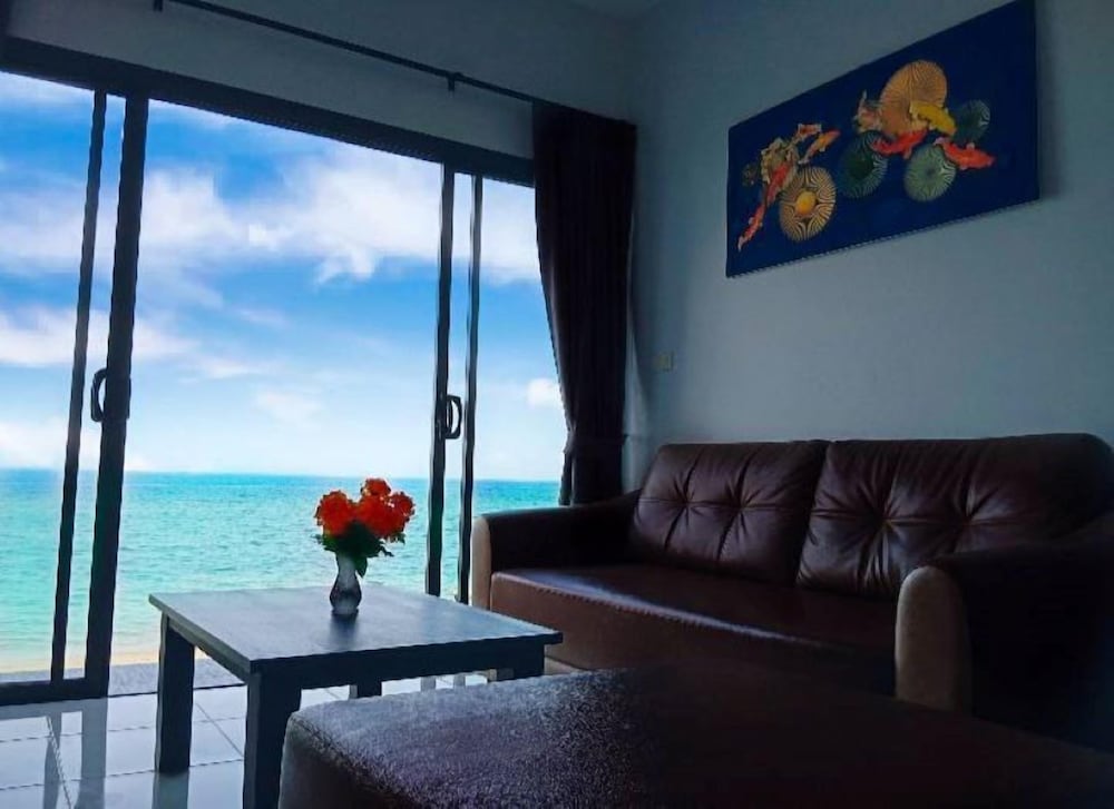 march samui resort