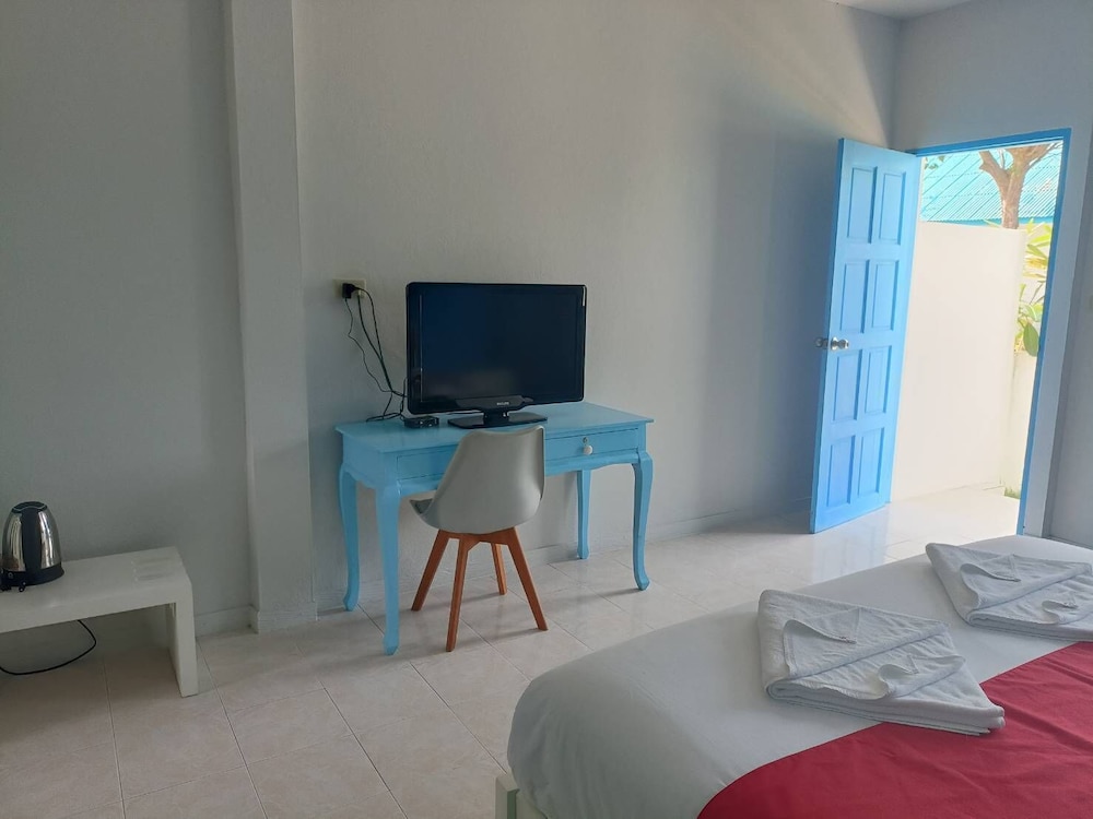 march samui resort
