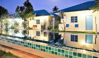 march samui resort