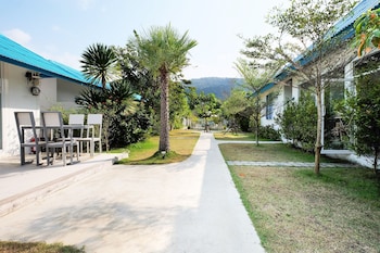 march samui resort