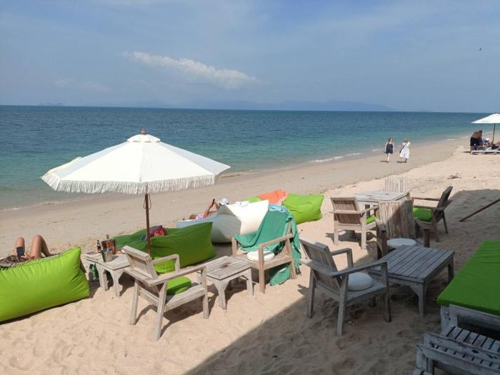 march samui resort