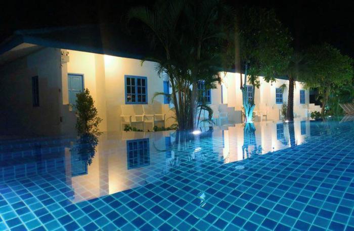 march samui resort