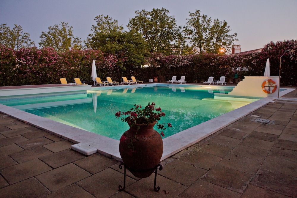 sl hotel santa luzia elvas