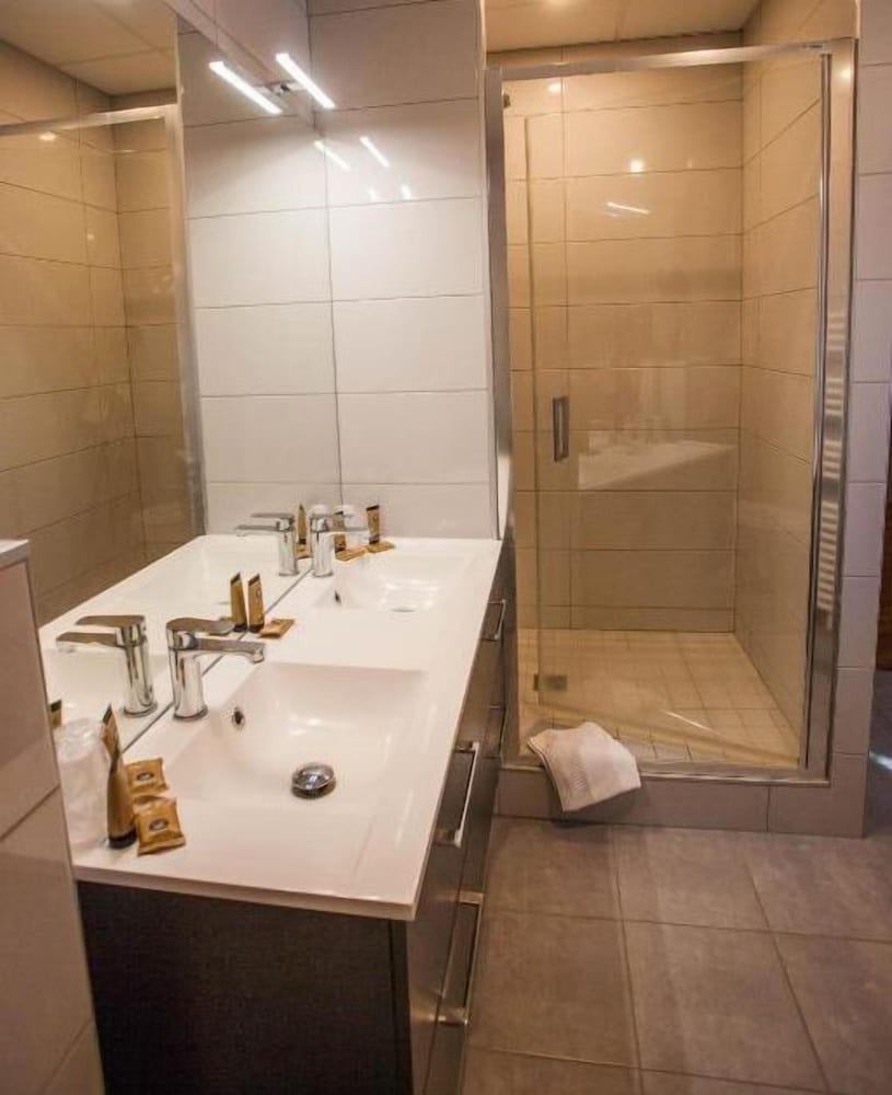 hotel terminus pizzeria pizza gogo