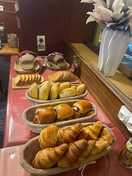 hotel terminus pizzeria pizza gogo