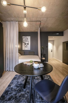 adina serviced apartments vienna