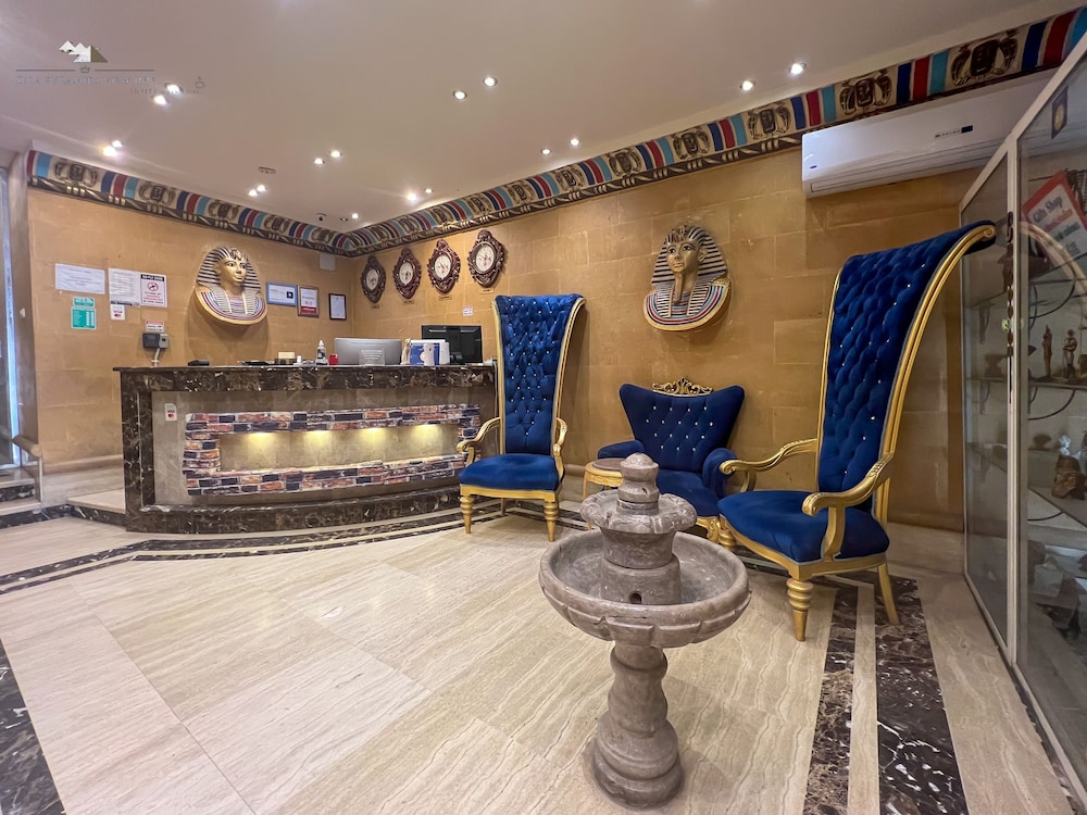 giza pyramids view inn