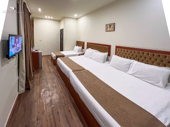giza pyramids view inn