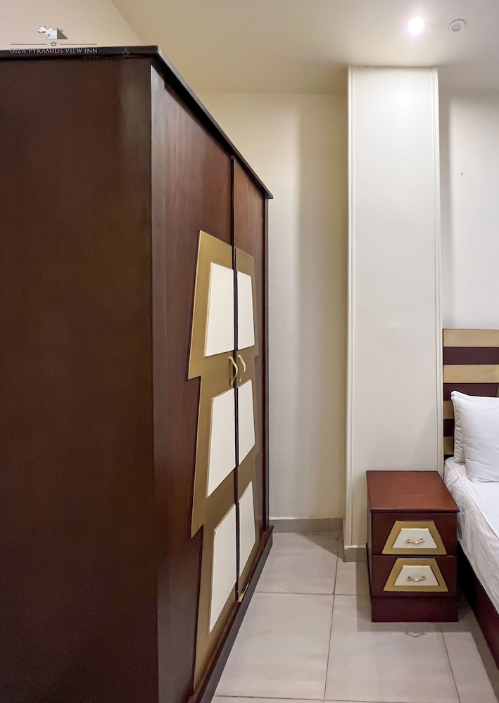 giza pyramids view inn