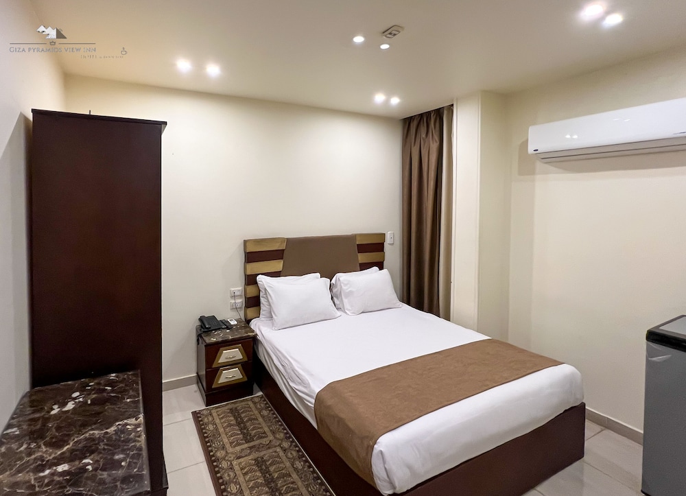 giza pyramids view inn