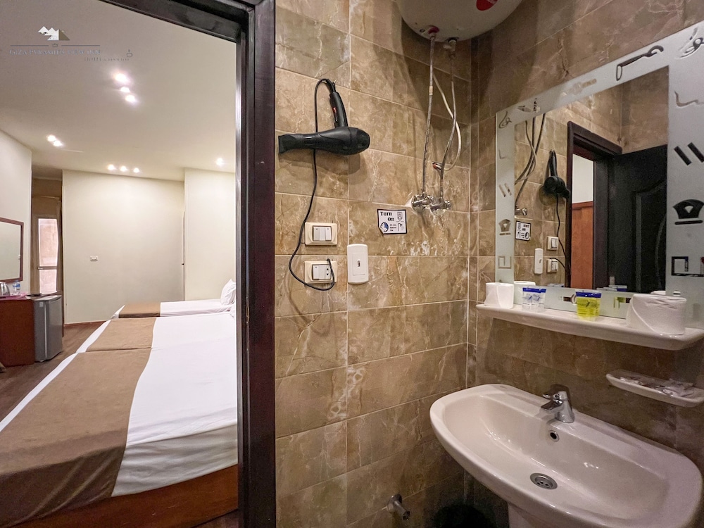 giza pyramids view inn