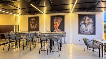 giza pyramids view inn
