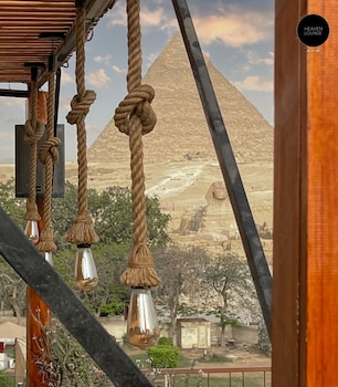 giza pyramids view inn