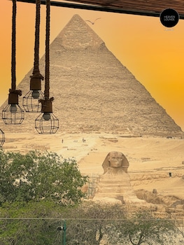 giza pyramids view inn