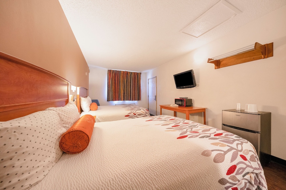 budget inn gladstone by oyo portland clackamas