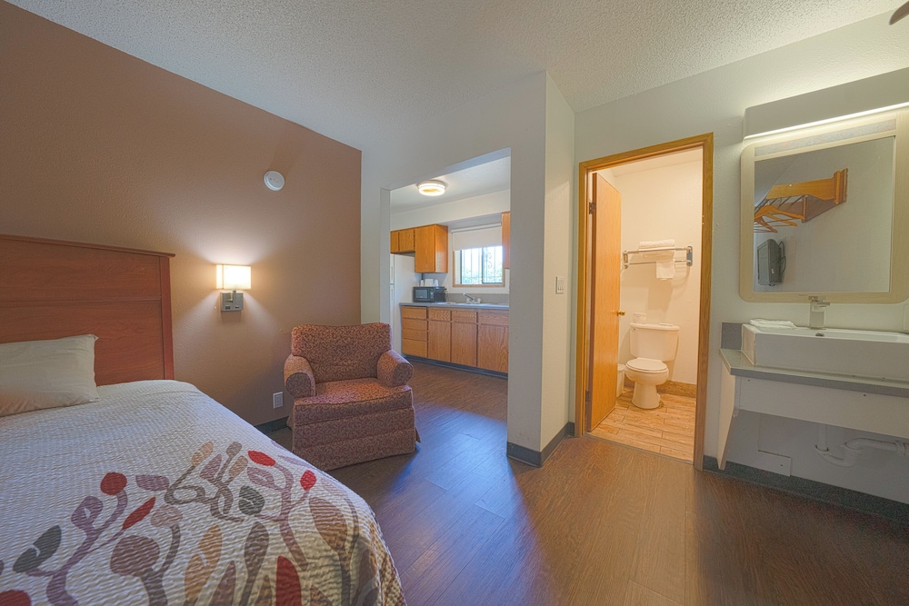 budget inn gladstone by oyo portland clackamas