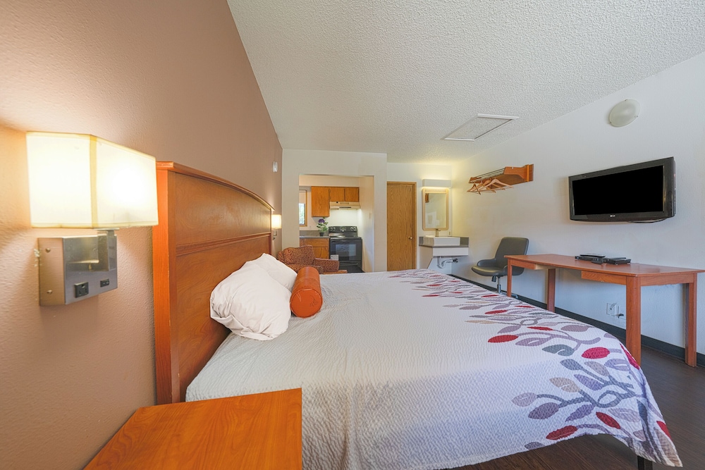 budget inn gladstone by oyo portland clackamas