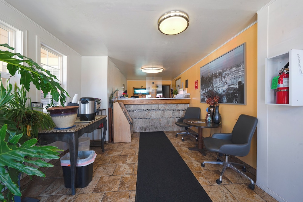 budget inn gladstone by oyo portland clackamas