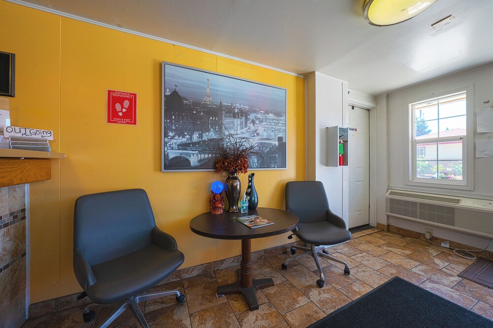 budget inn gladstone by oyo portland clackamas
