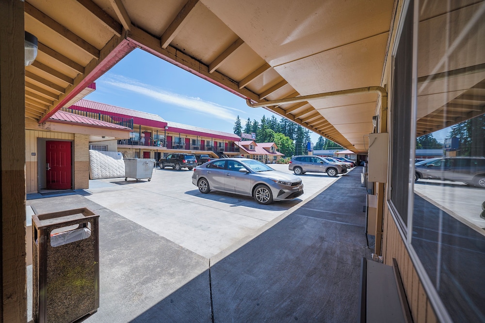 budget inn gladstone by oyo portland clackamas