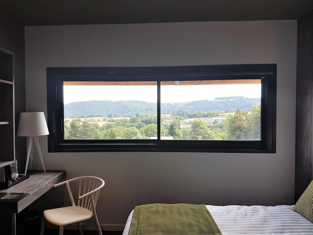 besse et saint anastaise