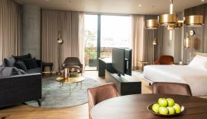 salvio parque 93 bogota curio collection by hilton