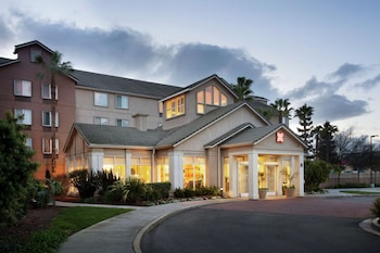 hilton garden inn gilroy