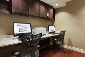 hilton garden inn gilroy