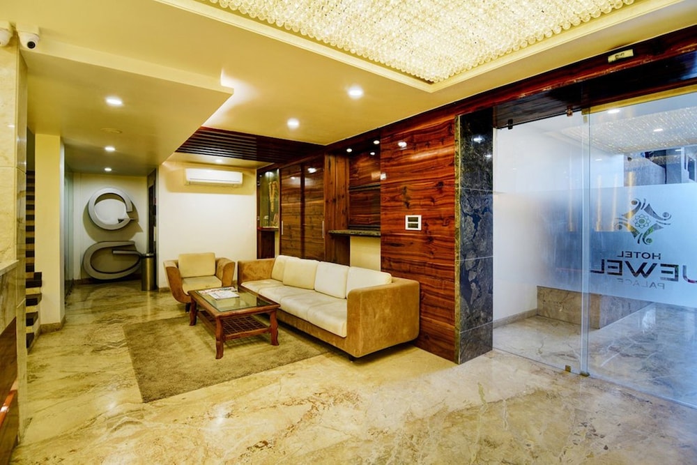 hotel jewel palace