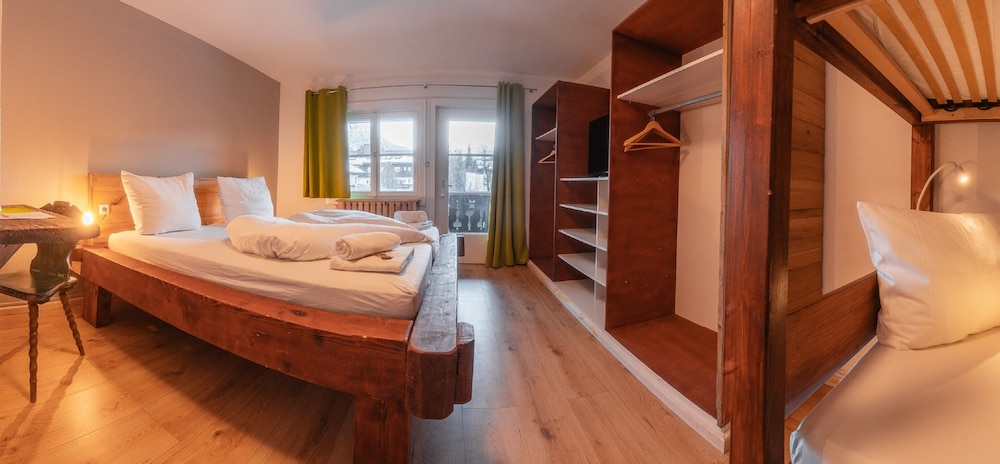 ron s guesthouse