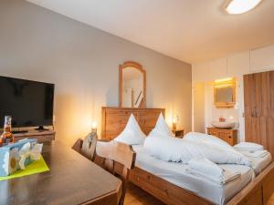 ron s guesthouse