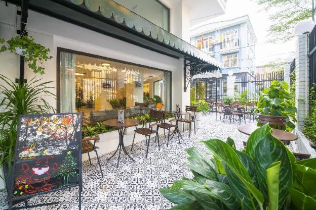 hana stay tran quoc hoan