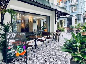 hana stay tran quoc hoan