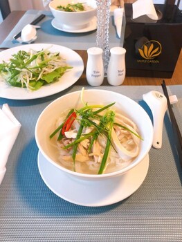 hana stay tran quoc hoan