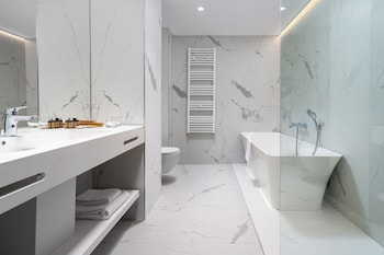 hotel alexandrion experience