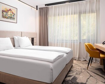 hotel alexandrion experience