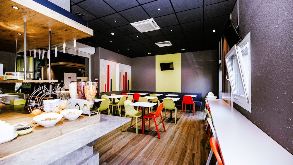 ibis budget luxembourg aeroport