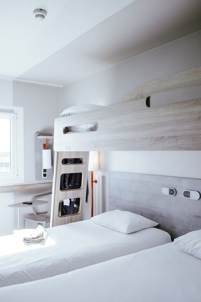 ibis budget luxembourg aeroport