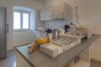 B&B L.D,Stinjan>>Pula,3 star