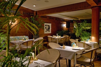 Palmyard Hotel,Bahrain>>Manama,4 star