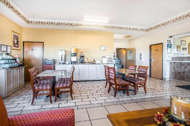 red lion inn and suites caseyville