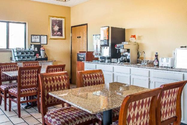 red lion inn and suites caseyville