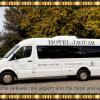 hotel jaguar oporto airport to hotel and city is a free shuttle service