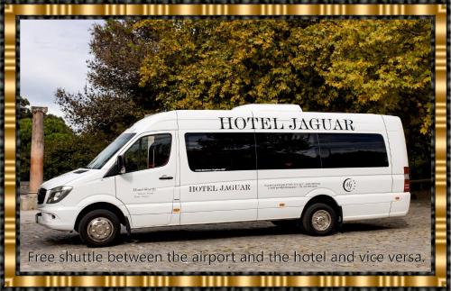hotel jaguar oporto airport to hotel and city is a free shuttle service